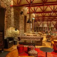 Melesin Distillery, hotell sihtkohas Leskovik