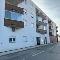 City Rent 1, hotel di Osijek