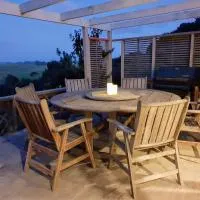 Tealuca Holiday Home, hotel sa Ngataki