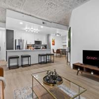 CozySuites Luxurious Midtown Loft 23