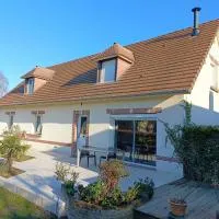 Maison OPTIKU CORMEILLES, hotel en Cormeilles