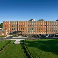 Fairfield Inn & Suites Madison Historic Eagle Cotton Mill, hotel di Madison