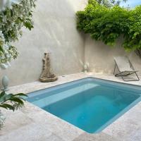 Villa avec piscine en plein cœur de ville, hôtel à Montpellier (Beaux Arts-Boutonnet)