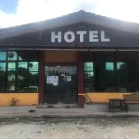 Lily Budget Hotel, hótel í Jertih