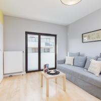 Solna Apartment with Parking Cracow by Renters