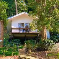 บ้านชายดอย Glamping ดอยแม่แจ๋ม cheason ,Muangpan, Lampang – hotel w mieście Ban Mai