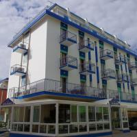 Hotel Dolomiti, hotell i Caorle