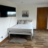 Quirky studio flat selfcontained, hotel en Brockley, Londres