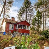 Nice home in sbro with Sauna and 2 Bedrooms