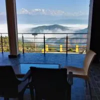 Himalive Homestay, מלון בקאוסאני