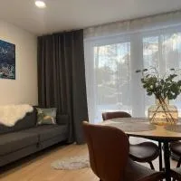 Kärdla Holiday Apartment with Sauna and Terrace, хотел в Кардла