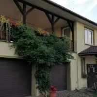 Dżolanda Pokoje: Milsko şehrinde bir otel