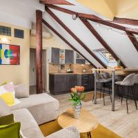 Beach City Center Apartment Catalina -1st row to the sea, Hotel in Opatija