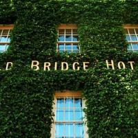 The Old Bridge, hotel in Huntingdon