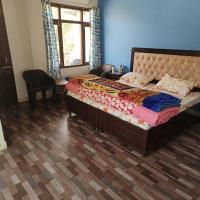 Blue valley homestay, hotel in Rājgarh
