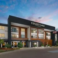 Courtyard by Marriott Dallas Lewisville, khách sạn ở Lewisville