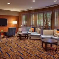 Courtyard by Marriott Kansas City Shawnee