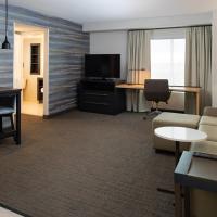 Residence Inn Visalia, hotel near Visalia Municipal Airport - VIS, Visalia