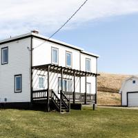 Blanche de l'Ouest - Îles de la Madeleine, hotel in Havre-Aubert