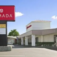 Ramada by Wyndham Torrance, отель в городе Торранс