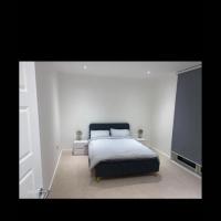 2bed City airport apartments