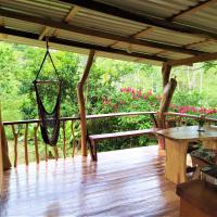 Terra NaturaMa - off grid living in the jungle, hotel em Punta Uva