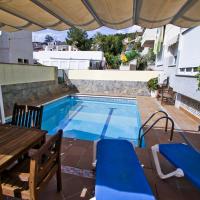 Buda Villa Planetcostadorada, Hotel in Salou