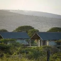 Manyoni Private Game Reserve에 위치한 호텔 Mavela Game Lodge