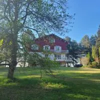 Au Ch'Alex, hotel em Busset