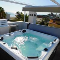 DUPLEX NOSY BE vue sur mer avec solarium et jacuzzi, hotel a Oriola