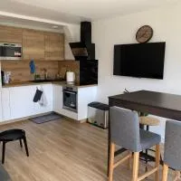Amazing flat, Paris suburb, near Versailles ,Orly, ξενοδοχείο στο Orsay