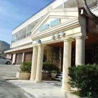 Hellas Hotel, hotel sa Kakopetria