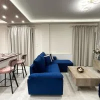 Seafront Luxury Apartment, hotel i Amfilochía