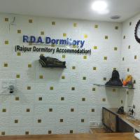 RDA Dormitory, hôtel à Raipur