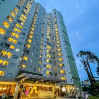 RedLiving Apartemen Parahyangan Residence - Anton Rooms, hotel en Ciumbuleuit, Bandung