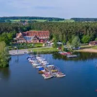 Strandhotel Seehof, отель в городе Ланглау