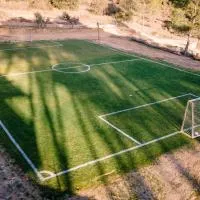 VILLA CHETRUS Casa en plena naturaleza: Rubí'de bir otel