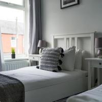 East House - 3 bedroom- Stakeford, Northumberland