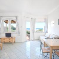 Calarossa Bay, hotel u gradu Izola Rosa