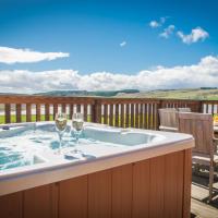 Barn Lodge with Hot Tub