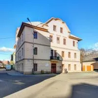 Hotel Hvězda, מלון בברונטאל