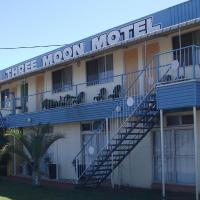 Three Moon Motel, hotel cerca de Aeropuerto de Thangool - THG, Monto