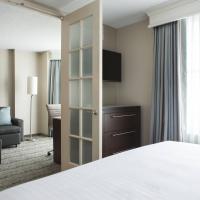 Chicago Marriott Suites Downers Grove, hotel en Downers Grove