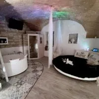 VenuSuite VENOSA - Luxury House, Spa & Relax -, hotel di Venosa