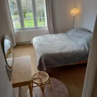 Au bord du Vilpion, hotell i Marle