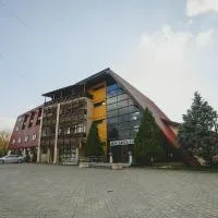 Hotel Secret Garden, hotel di Baia Sprie