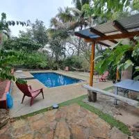 Casa Avi Fauna Nature Guesthouse, מלון בOcotal