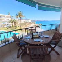 Central 2 bedroom with sea views, Acapulco Playa, Nerja, hotel a Nerja