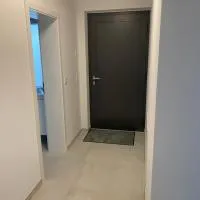 Charmante Ferienwohnung-Neubau-, hotelli kohteessa Taunusstein