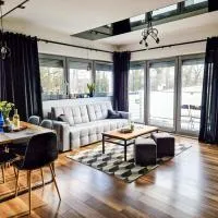 Apartament LOFT، فندق في بيشتنا